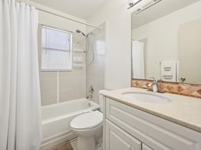 5226 NE 6th Ave H33, Fort Lauderdale FL 33334