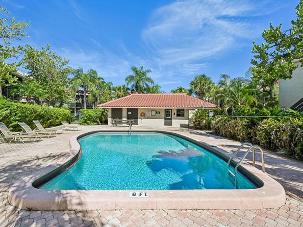 5226 NE 6th Ave H33, Fort Lauderdale FL 33334