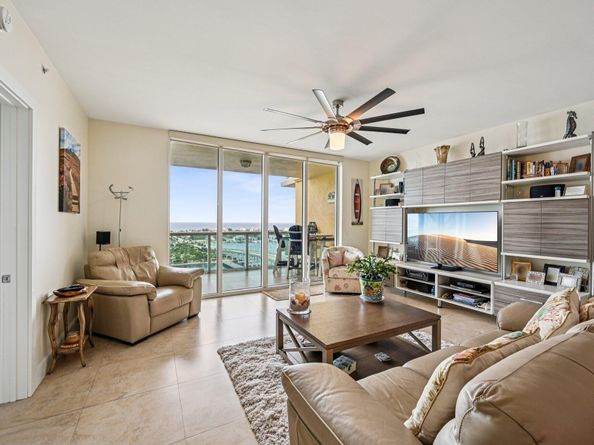 2640 Lake Shore Drive 2309, Riviera Beach FL 33404
