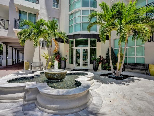 600 S Dixie Highway 352, West Palm Beach FL 33401