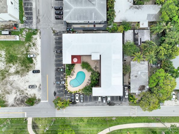 744 NE 14th Ave 4, Fort Lauderdale FL 33304