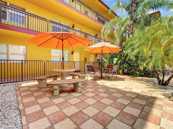 744 NE 14th Ave 4, Fort Lauderdale FL 33304