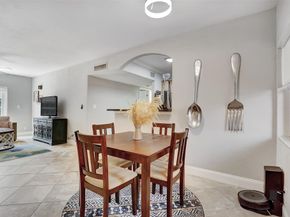 744 NE 14th Ave 4, Fort Lauderdale FL 33304