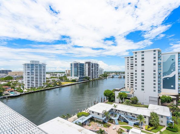 715 Bayshore Dr 1004, Fort Lauderdale FL 33304