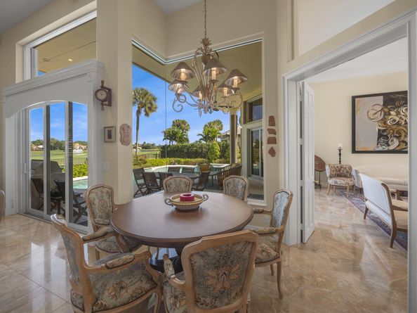 66 St James Drive, Palm Beach Gardens FL 33418