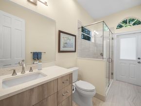 66 St James Drive, Palm Beach Gardens FL 33418