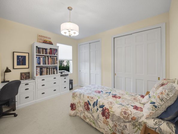 66 St James Drive, Palm Beach Gardens FL 33418
