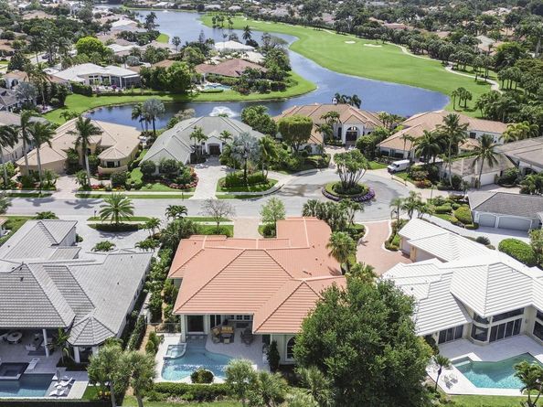 66 St James Drive, Palm Beach Gardens FL 33418