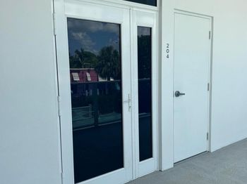 1 S Palmway