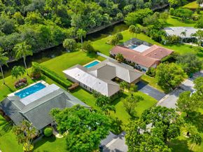 1733 NW 92 Way, Coral Springs FL 33071