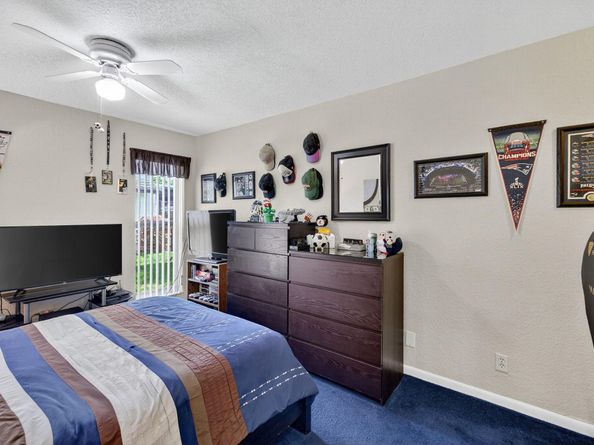 1733 NW 92 Way, Coral Springs FL 33071