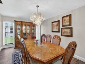 1733 NW 92 Way, Coral Springs FL 33071