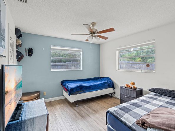 4861 Orlando Avenue, West Palm Beach FL 33417
