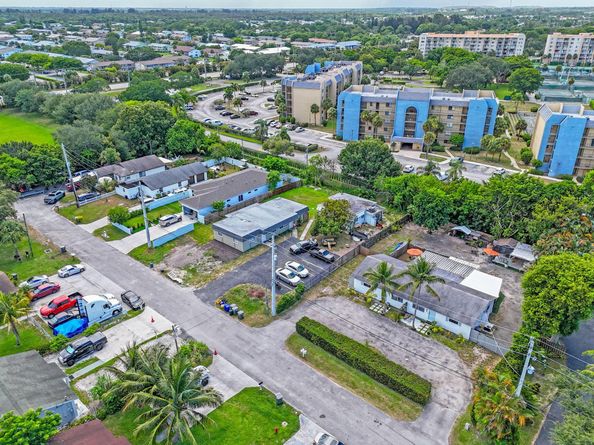 4861 Orlando Avenue, West Palm Beach FL 33417