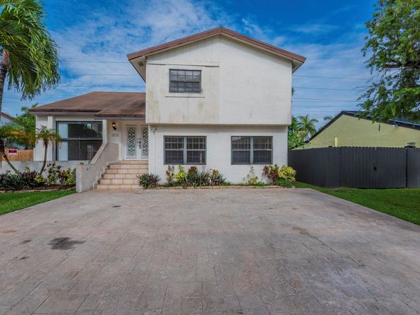 3416 SW 116th Pl, Miami FL 33165