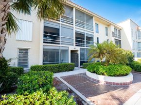 331 SW 8th St 1CE, Boca Raton FL 33432