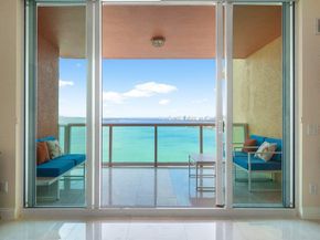 2650 Lake Shore Drive 2202, Riviera Beach FL 33404