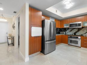 2650 Lake Shore Drive 2202, Riviera Beach FL 33404