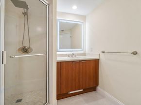 2650 Lake Shore Drive 2202, Riviera Beach FL 33404