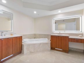 2650 Lake Shore Drive 2202, Riviera Beach FL 33404