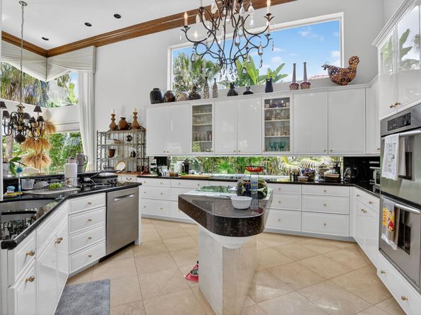 6981 Lions Head Lane, Boca Raton FL 33496