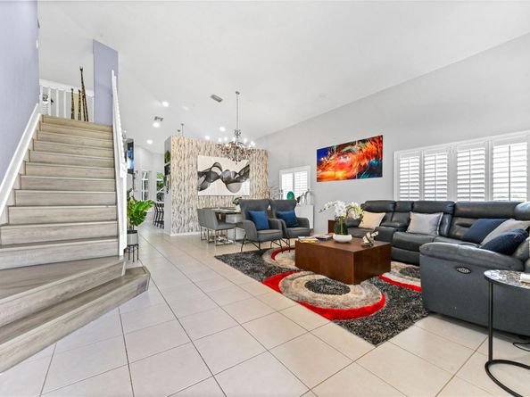 225 Park Road N, Royal Palm Beach FL 33411