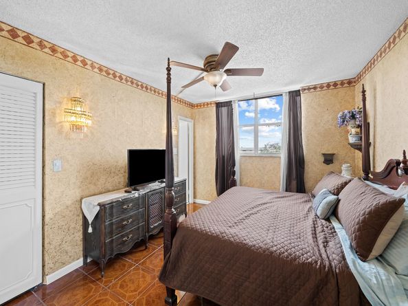 2840 Somerset Dr 317M, Lauderdale Lakes FL 33311