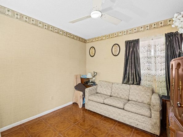 2840 Somerset Dr 317M, Lauderdale Lakes FL 33311