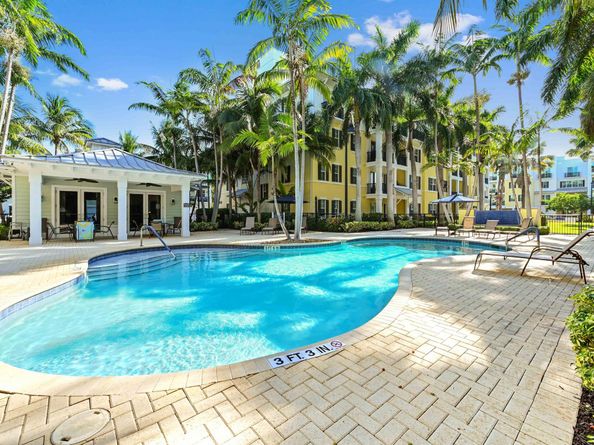217 N Latitude Circle, Delray Beach FL 33483