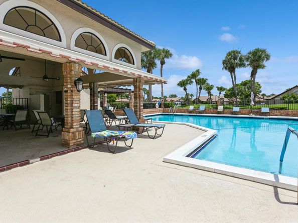 7206 Le Chalet Boulevard, Boynton Beach FL 33472