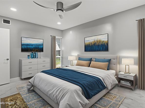 5100 Yellow Pine Ln, Tamarac FL 33319