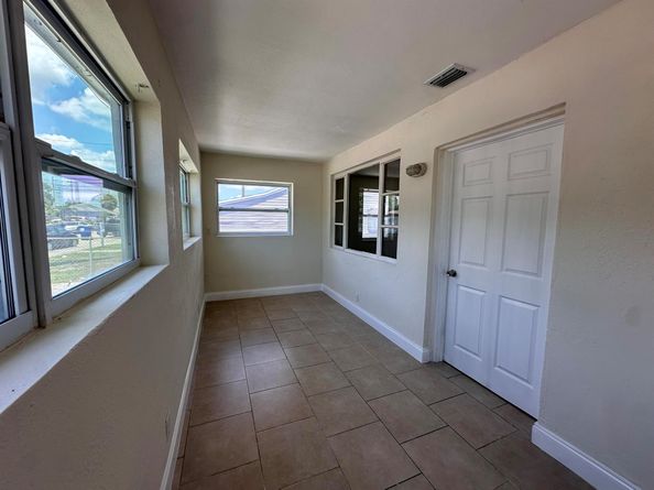 840 W 1st Street, Riviera Beach FL 33404