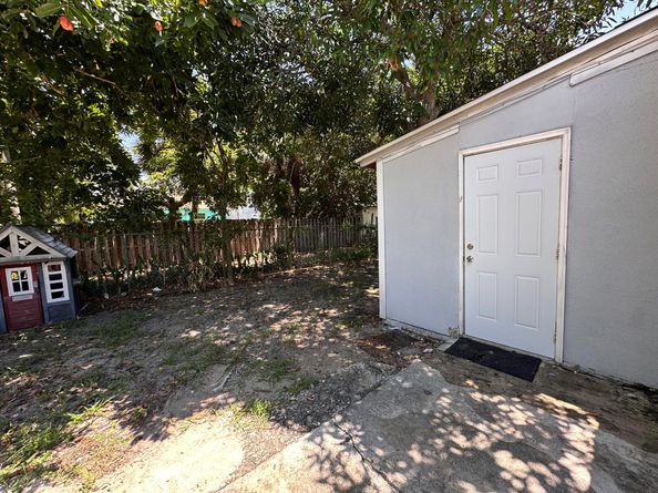 840 W 1st Street, Riviera Beach FL 33404