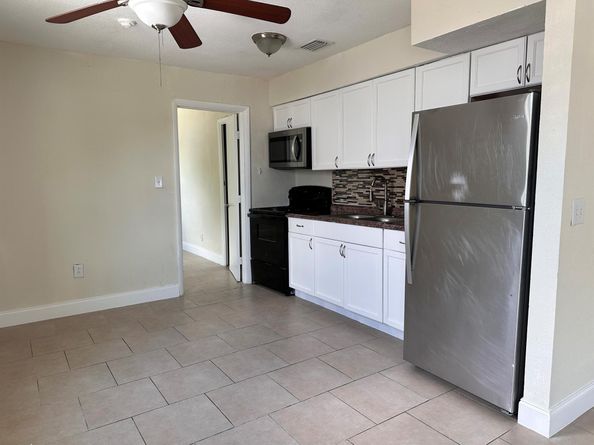 840 W 1st Street, Riviera Beach FL 33404