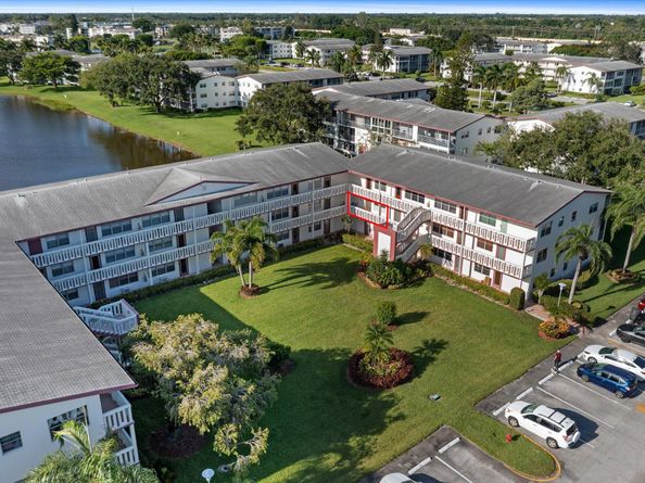 151 Fanshaw D, Boca Raton FL 33434