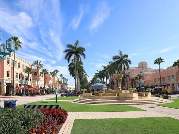 151 Fanshaw D, Boca Raton FL 33434