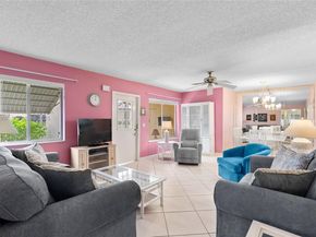 336 Pine Ridge Circle B1, Greenacres FL 33463