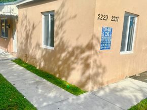 2229-31 Farragut St, Hollywood FL 33020