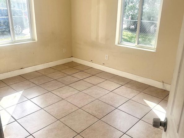 2229-31 Farragut St, Hollywood FL 33020