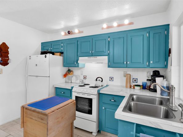 5707 NW 87th Ave, Tamarac FL 33321