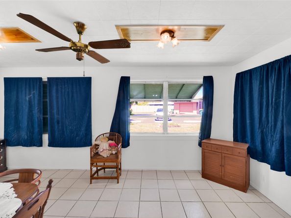 5707 NW 87th Ave, Tamarac FL 33321