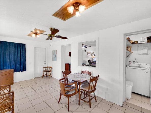 5707 NW 87th Ave, Tamarac FL 33321