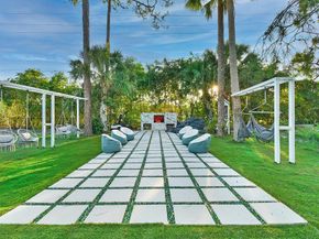 377 Squire Drive, Wellington FL 33414