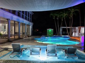 377 Squire Drive, Wellington FL 33414