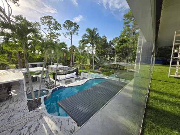 377 Squire Drive, Wellington FL 33414
