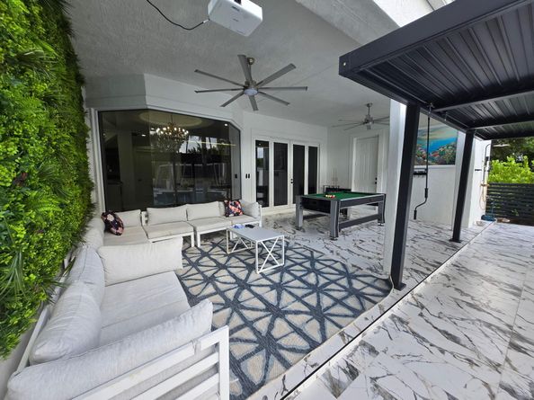 377 Squire Drive, Wellington FL 33414