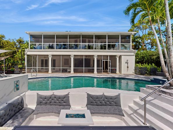 377 Squire Drive, Wellington FL 33414