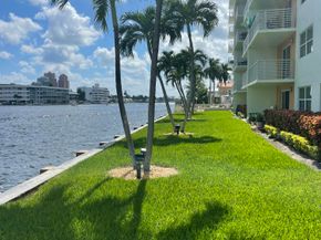 2900 NE 30th Street B2, Fort Lauderdale FL 33306
