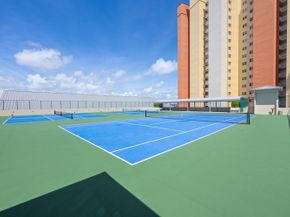 2640 Lake Shore Drive 1811, Riviera Beach FL 33404