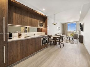 1611 SW 2nd Avenue 707, Miami FL 33129